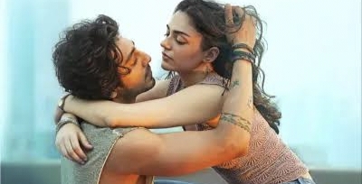 सैयारा' में दिखा प्यार का नया चेहरा! दूल्हा बने अहान को देख फैंस बोले- सच्चा प्यार