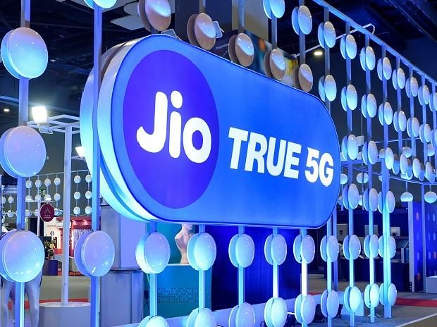 Jio ने चुपचाप हटाया ₹249 का मासिक रिचार्ज प्लान, जानिए अब सबसे सस्ता प्लान क्या है और उसकी पूरी डिटेल्स