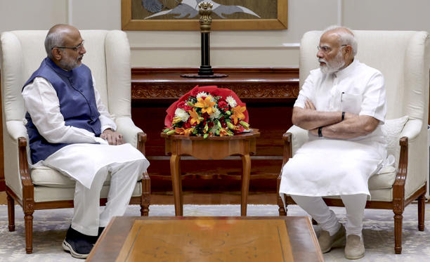 NDA ने उपराष्ट्रपति पद के लिए चुना महाराष्ट्र के राज्यपाल सीपी राधाकृष्णन को: जानिए उनके राजनीतिक सफर की पूरी कहानी