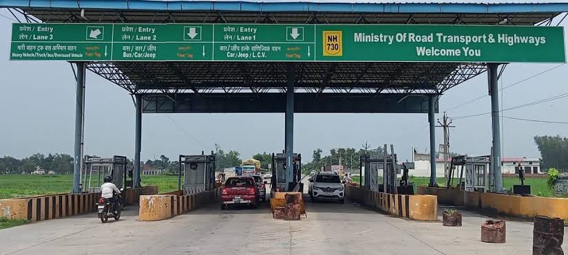 Toll FASTag Annual Pass 2025: वार्षिक पास कीमत, फायदे, रिचार्ज और ऑनलाइन आवेद