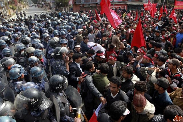 नेपाल के Gen-Z आंदोलन की पूरी टाइमलाइन: सोशल मीडिया बैन से सड़कों तक और बैन हटने तक