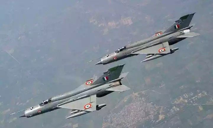 मिग-21 आज 62 साल बाद रिटायर – जानें इस लड़ाकू विमान से जुड़ी बड़ी बातें